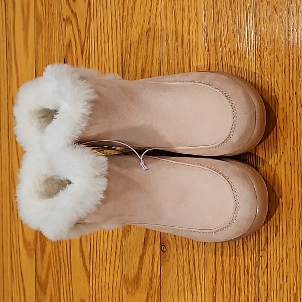 Cat & Jack Girl Boots